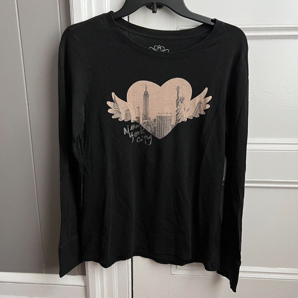 Old Navy NYC Heart Black & Beige Crewneck Long Sleeve T-Shirt M